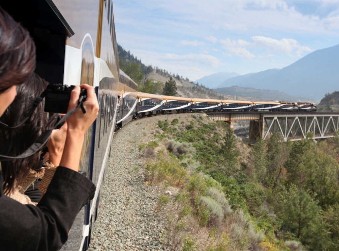 022_Fotografieren am Fraser River - 18 - Copyright Rocky Mountaineer - Lernidee Reisen - Schoene Aussichten Touristik